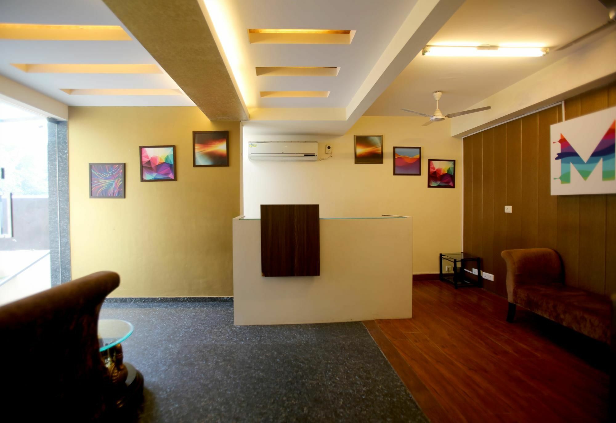 Mint Moulsari Suites Gurgaon Exterior photo