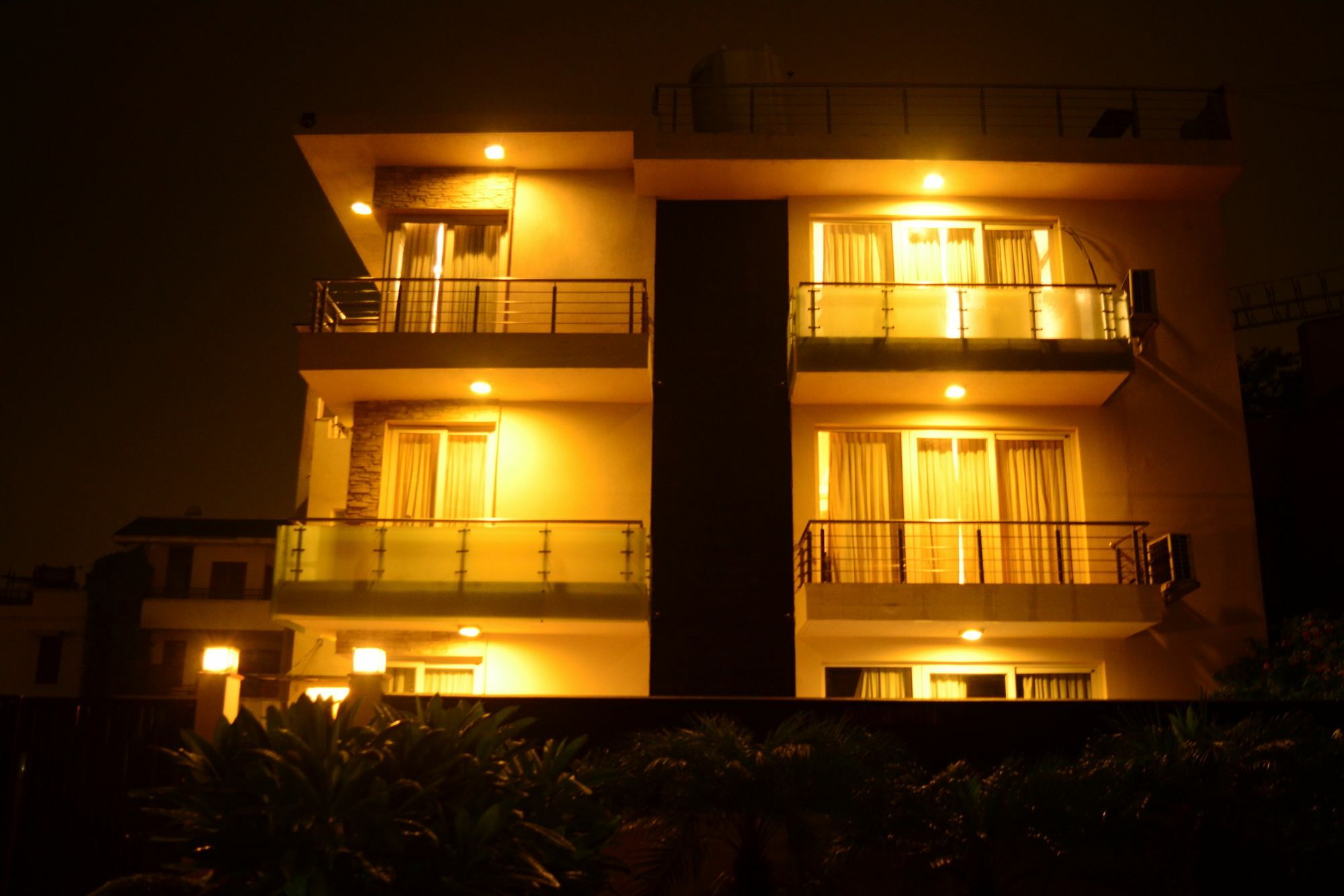 Mint Moulsari Suites Gurgaon Exterior photo